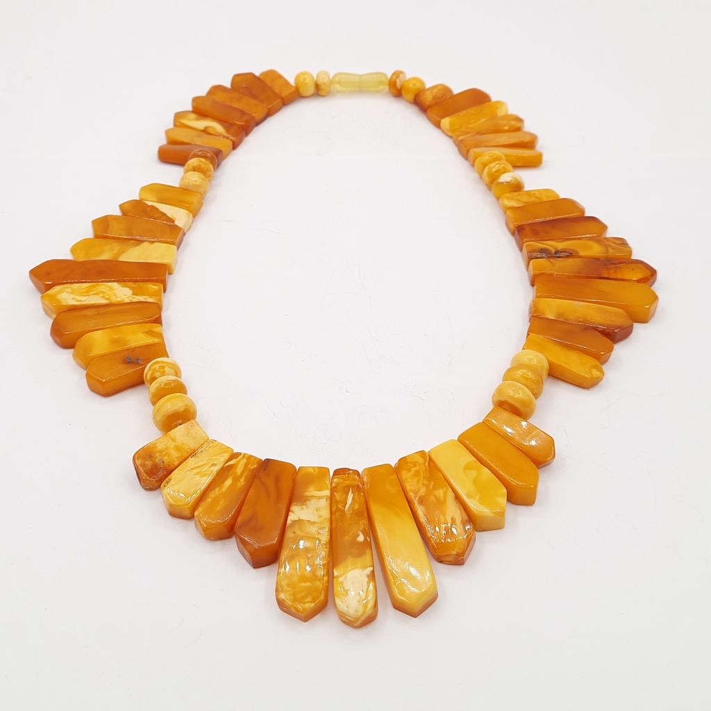 Колье "Триада", янтарь королевский