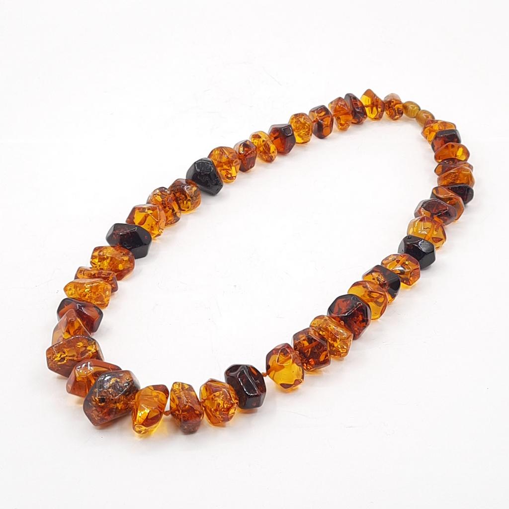 Бусы, янтарь