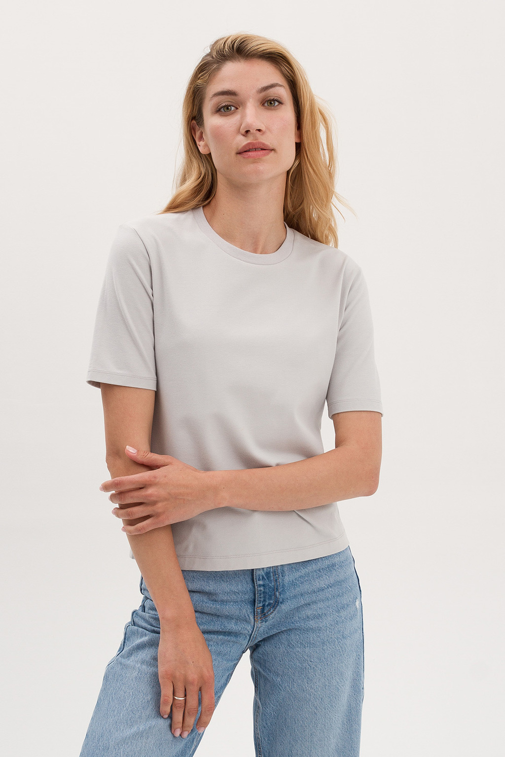 Базовая футболка  Светло-серая