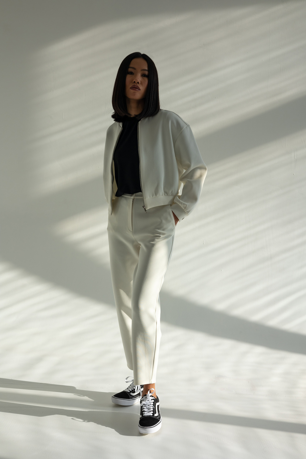 Брюки из трикотажа молочные