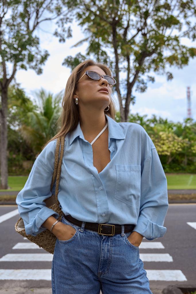 Рубашка из льна и вискозы голубая