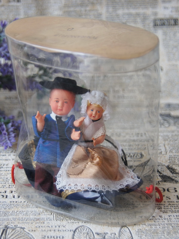 Пара старинных целлулоидных кукол, Франция, 7 и 9 см (1400675)