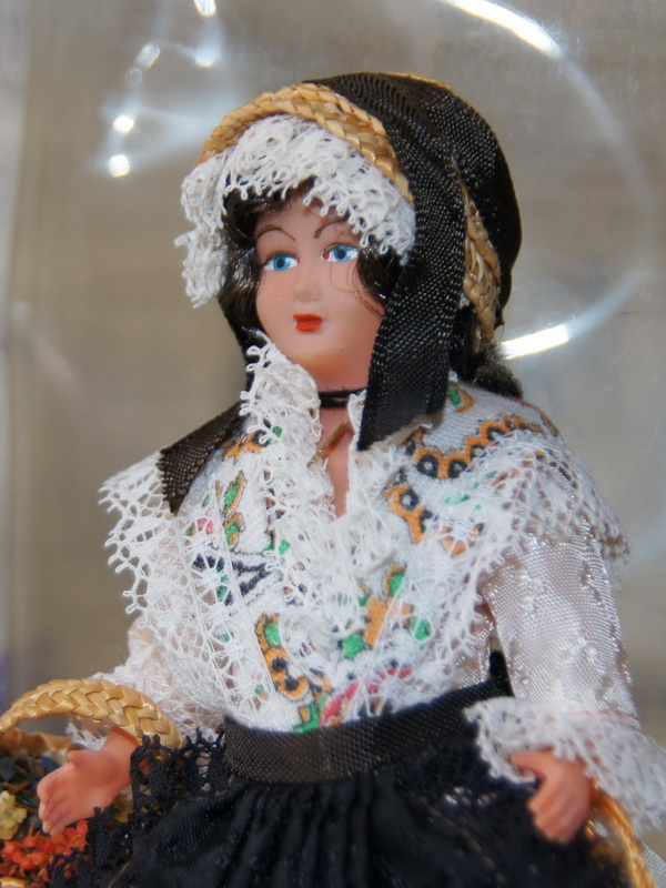 Франция, Старинная кукла в упаковке, 13 см (1400676)