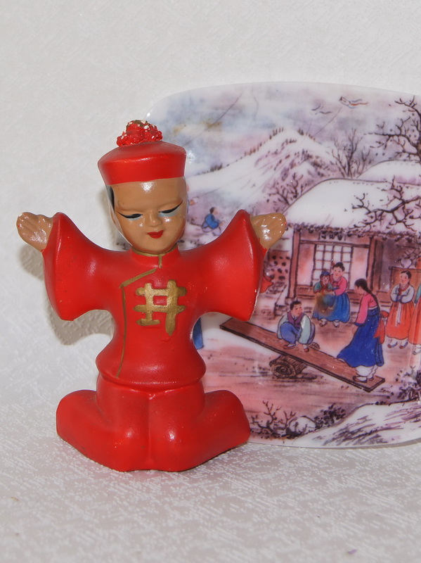 Сувенир из Китая, фигурка и тарелочка, 12 см (2007775)