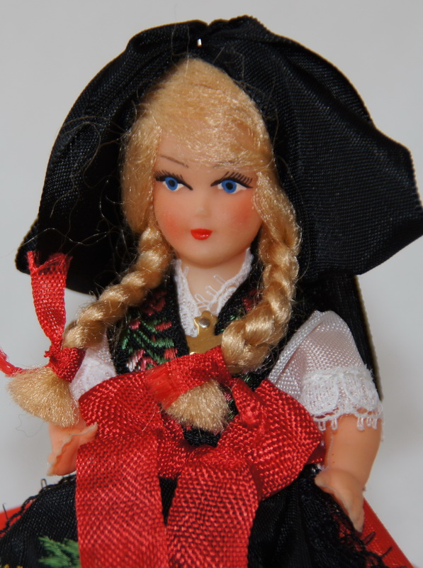 Мини куколка! Франция, 9 см (2007843)