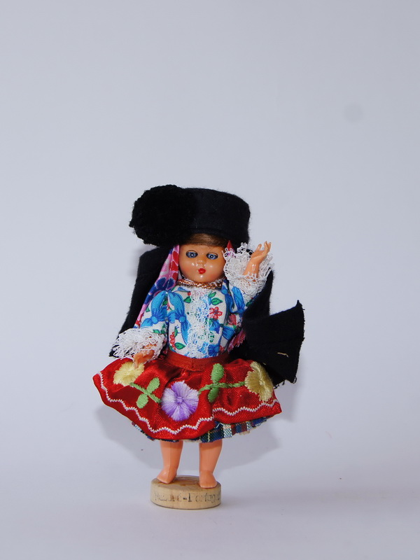 Кукла в национальном костюме Португалии, 10 см (2007981)