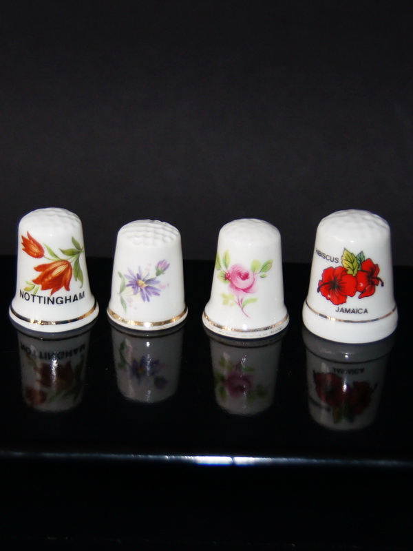 Коллекционные фарфоровые наперстки, Англия, 4 шт., 170586