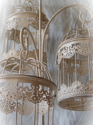 Декоративная подставка "Клетки"