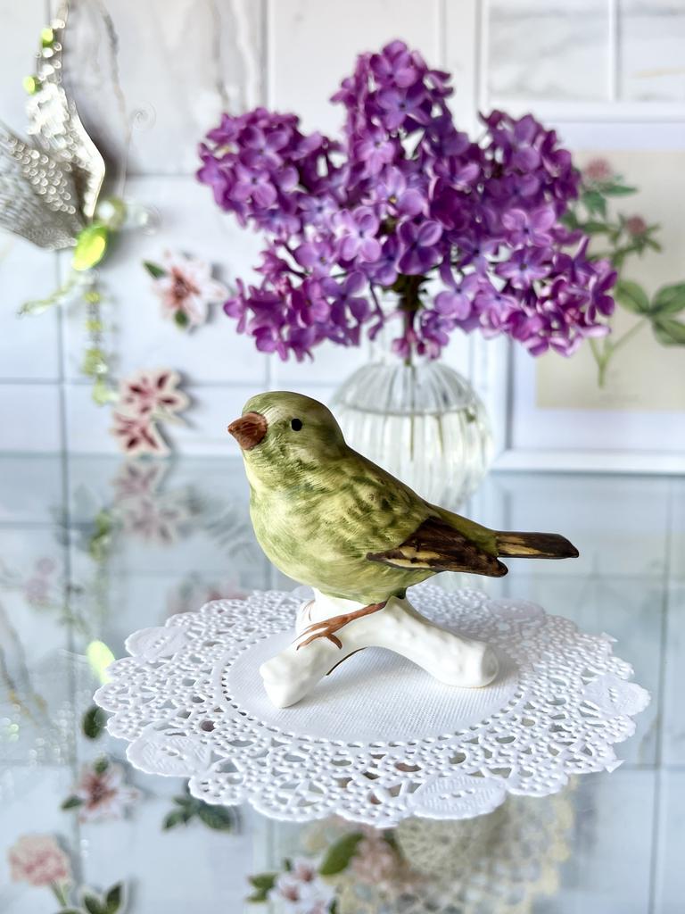 фарфоровая фигурка Вьюрок, Goebel, 6 см