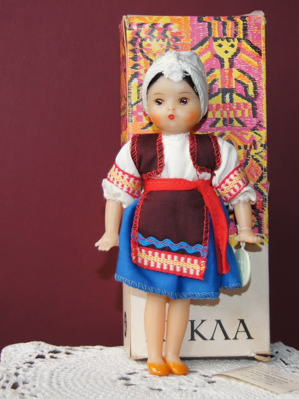 Кукла "Молдованка" в оригинальной коробке с этикеткой