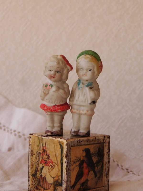 Старинные мини куколки, 6 см!