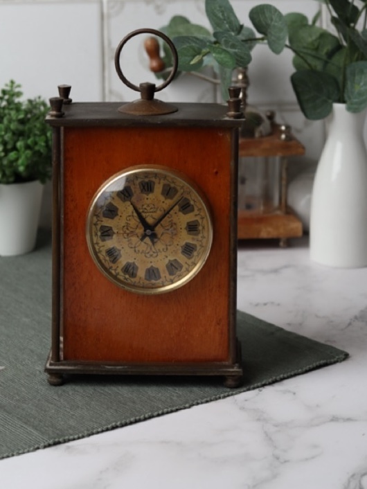 часы СССР, советские часы, каминные часы, каретные часы, часы Молния