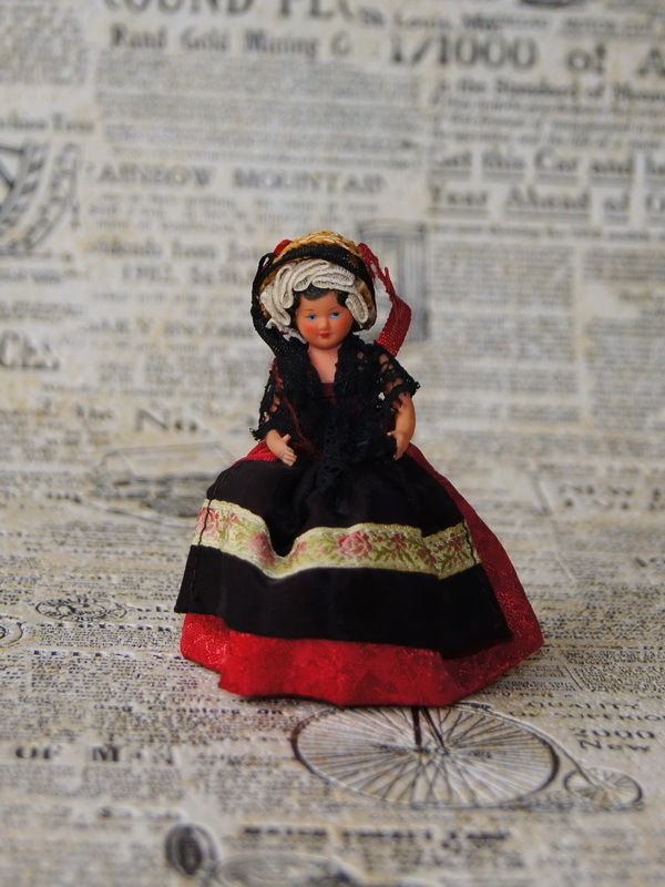 Мини куколка, Франция, 8 см (арт.1400783)