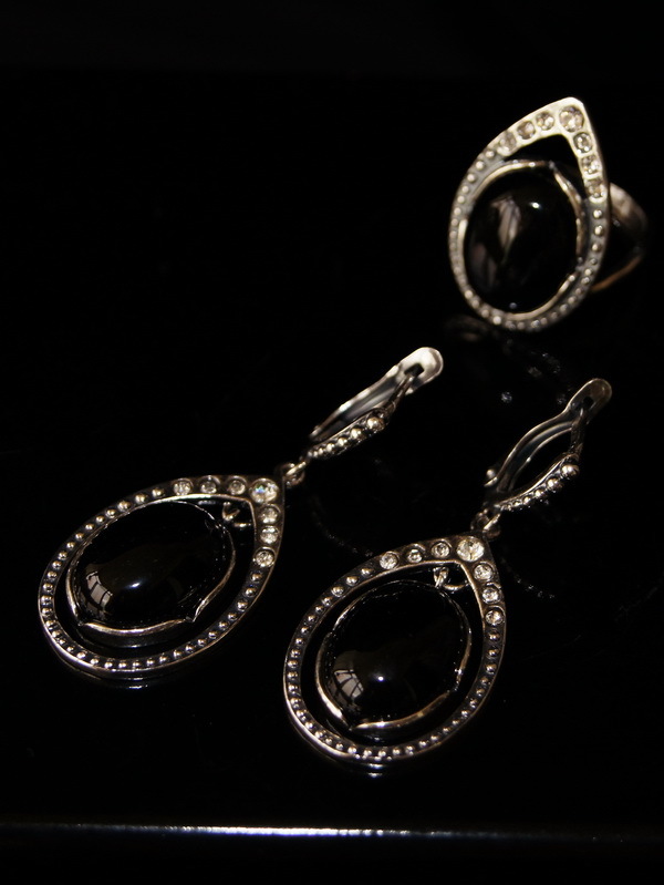 Комплект кольцо и серьги с агатом, р. 17