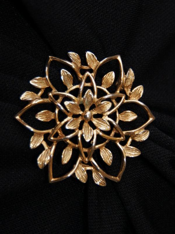 винтажные украшение, винтажная брошь, брендовые украшения, брендовая бижутерия