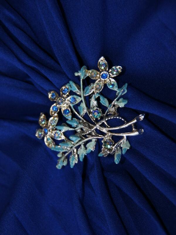 винтажные украшение, винтажная брошь, брендовые украшения, брендовая бижутерия