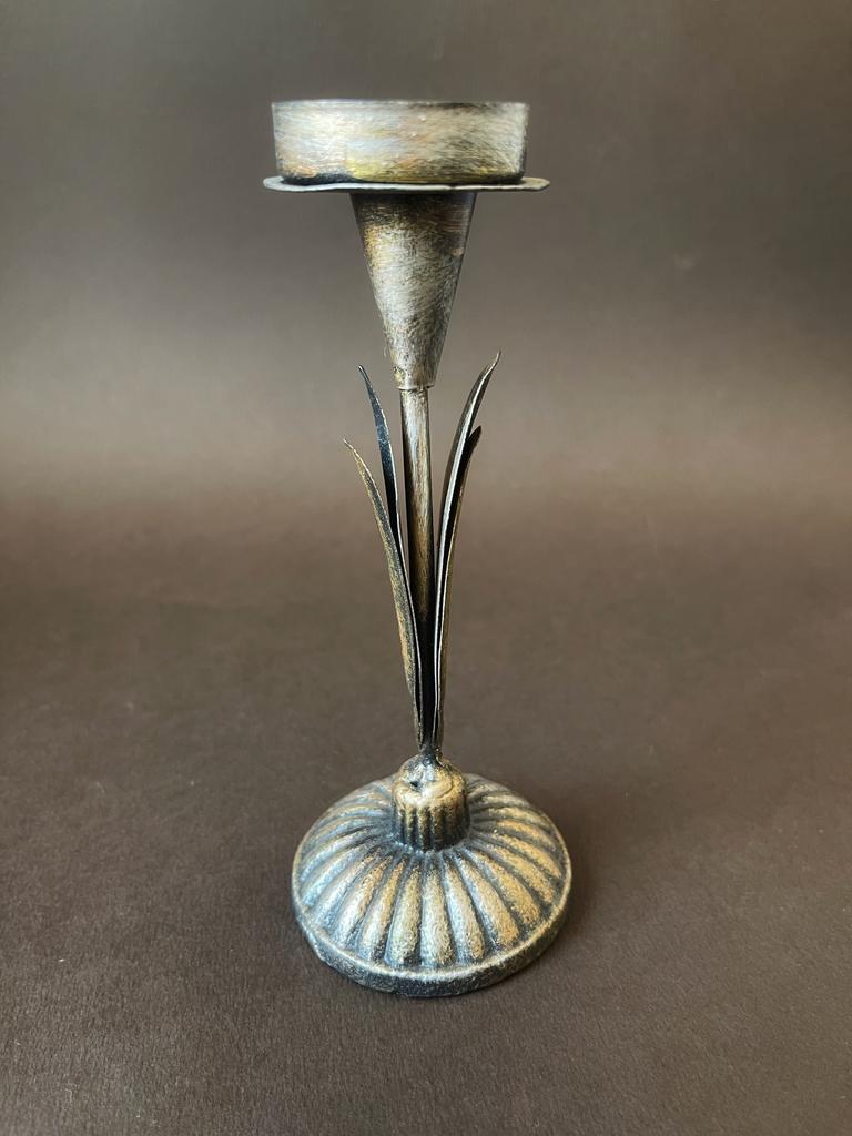 Подсвечник