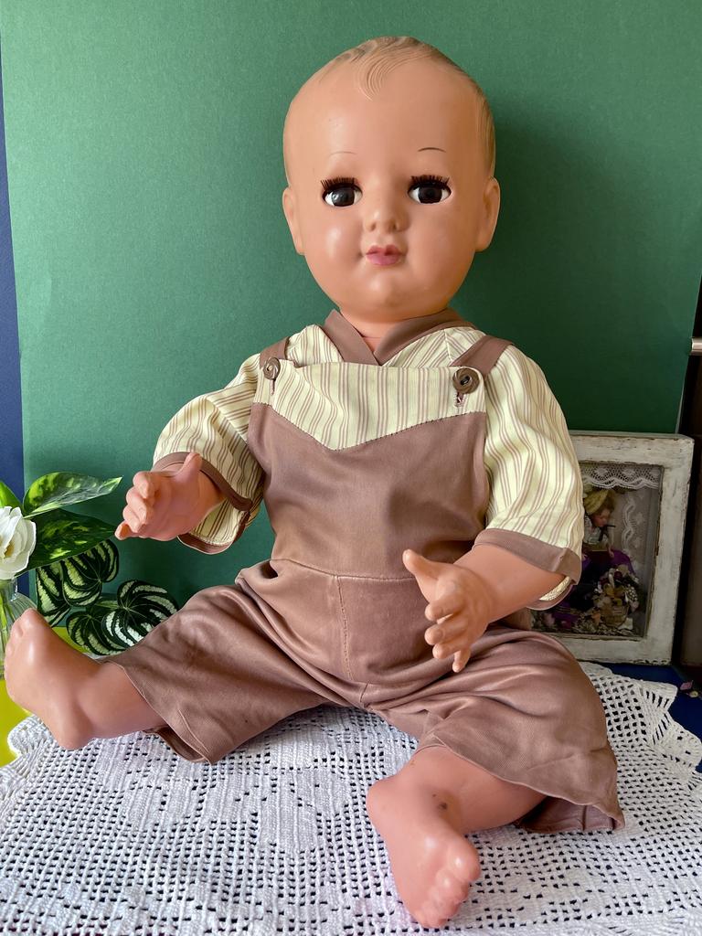 Огромный французский пупс Petitcollin