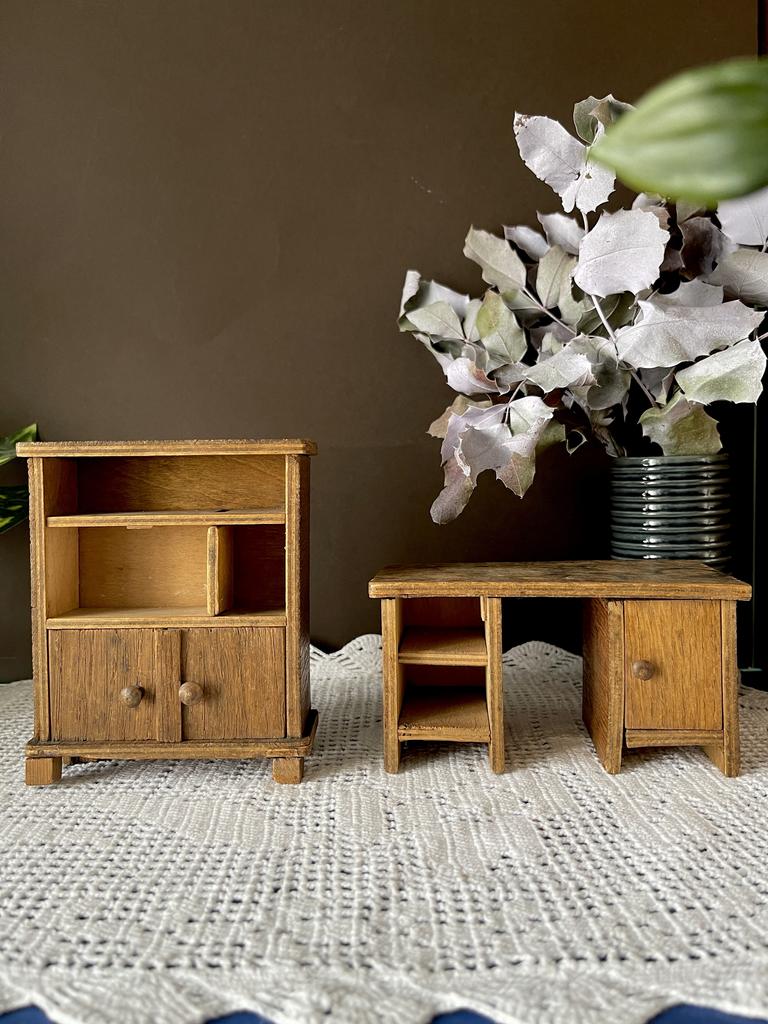 Старинная мебель для кукол