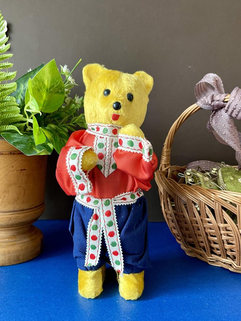 механический заводной медведь