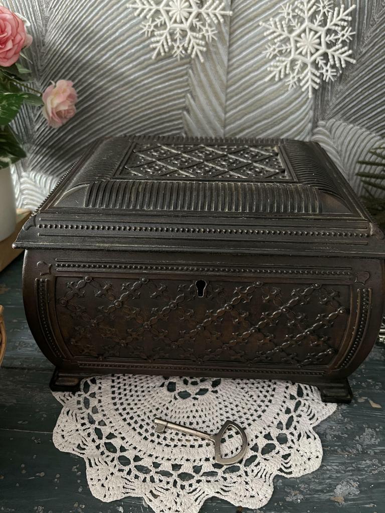 Шкатулка сундук СССР