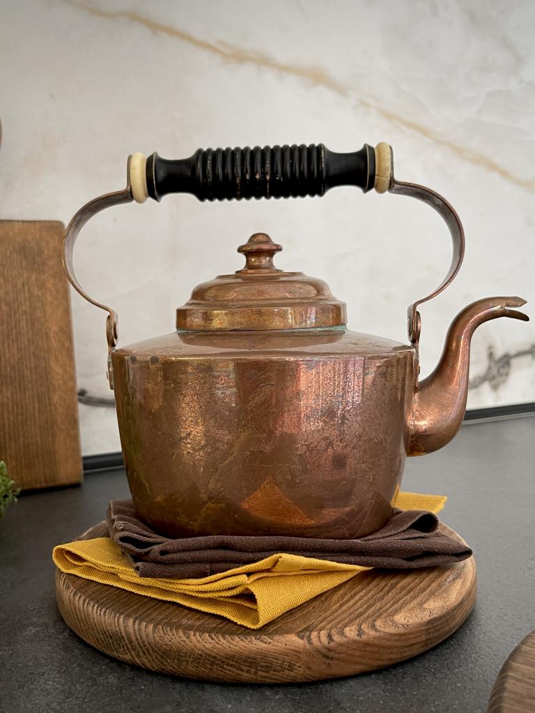Медный чайник