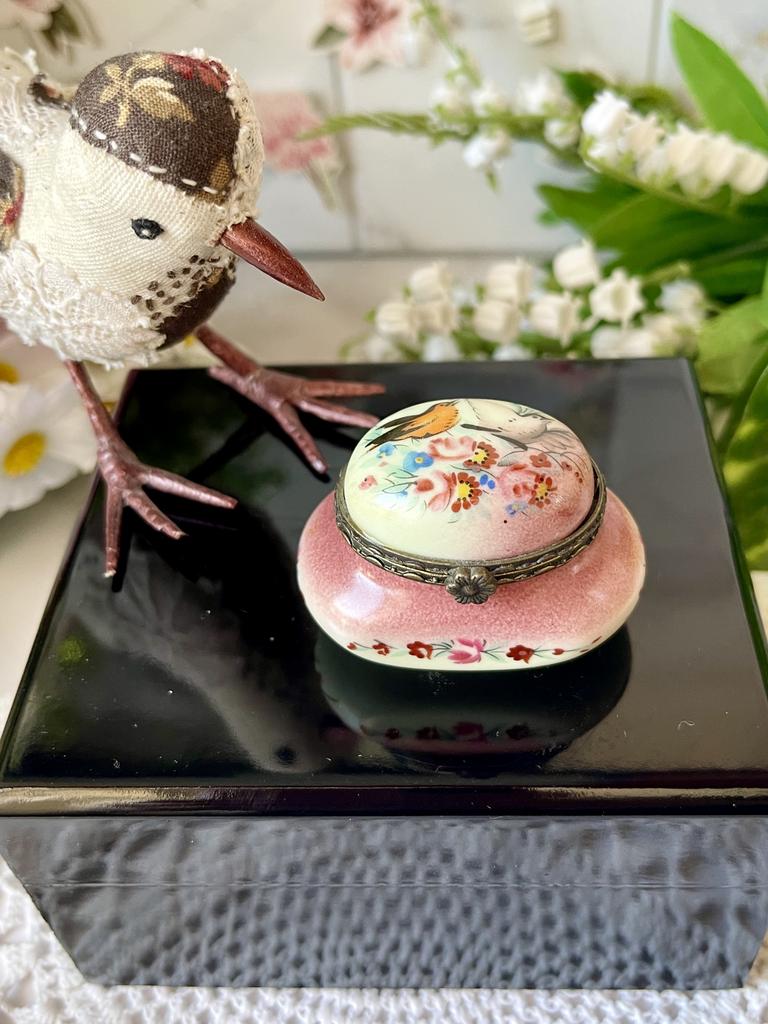 Шкатулка фарфоровая, Франция