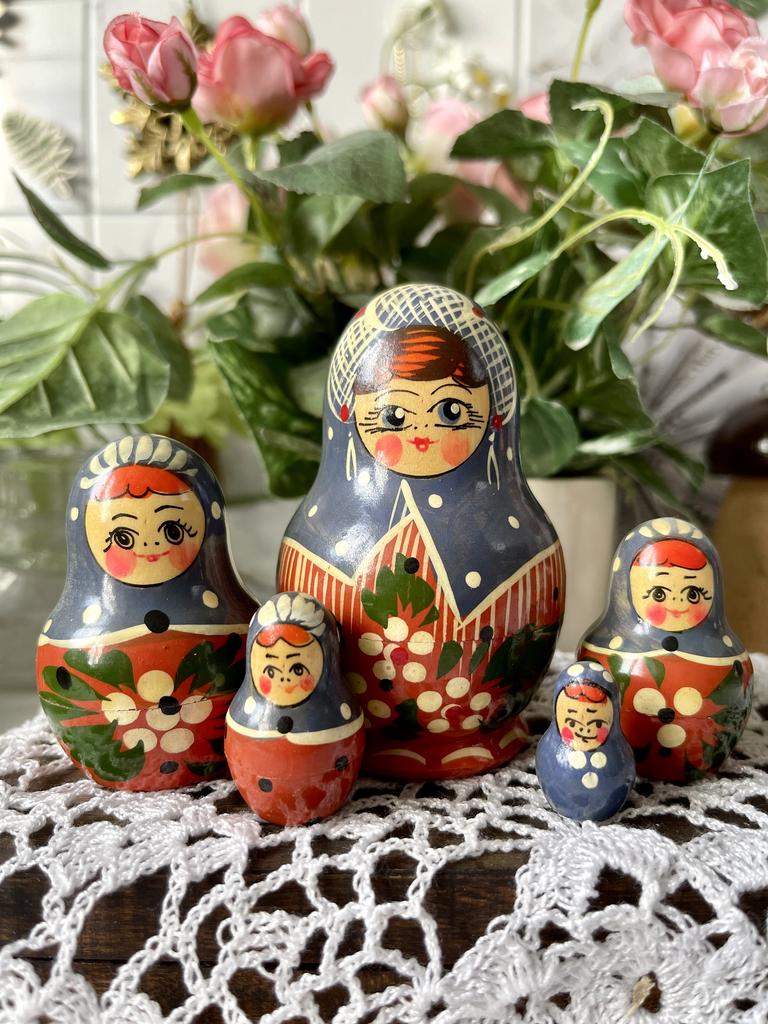 Матрешка советская пятиместная