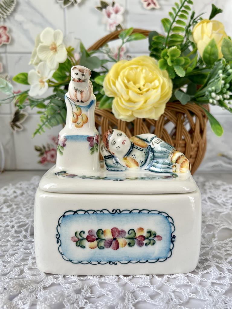 Шкатулочка  Семикаракорская