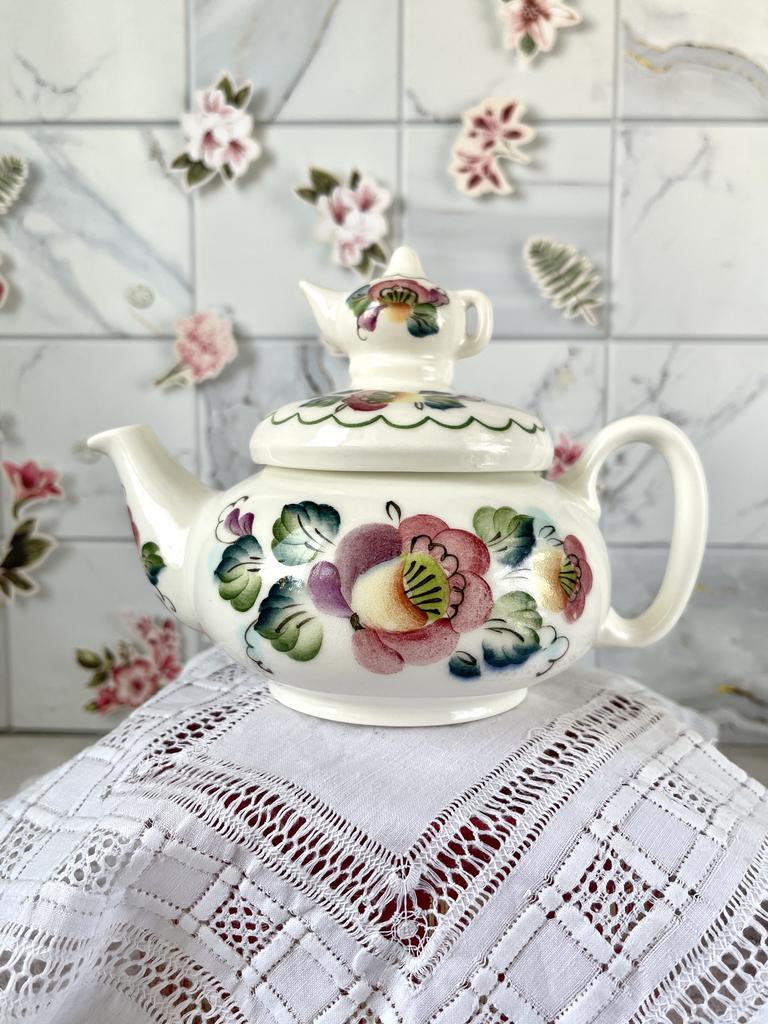 Заварочный керамический чайничек