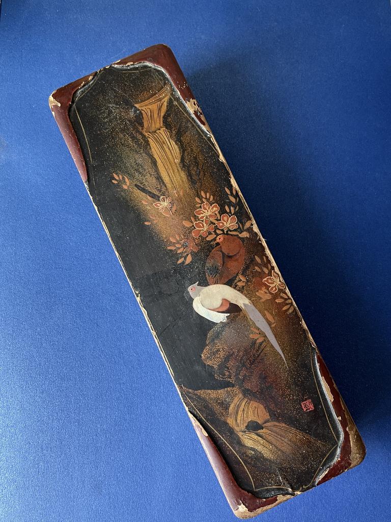 Антикварная шкатулка  модерн