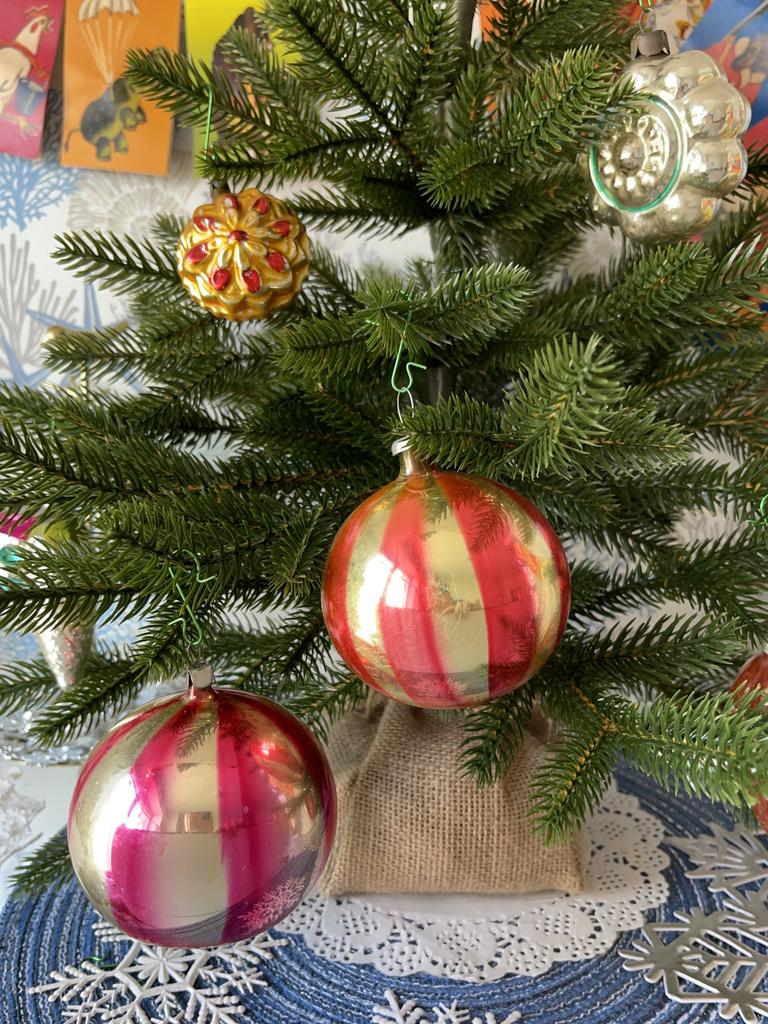 Красивые советские елочные шары