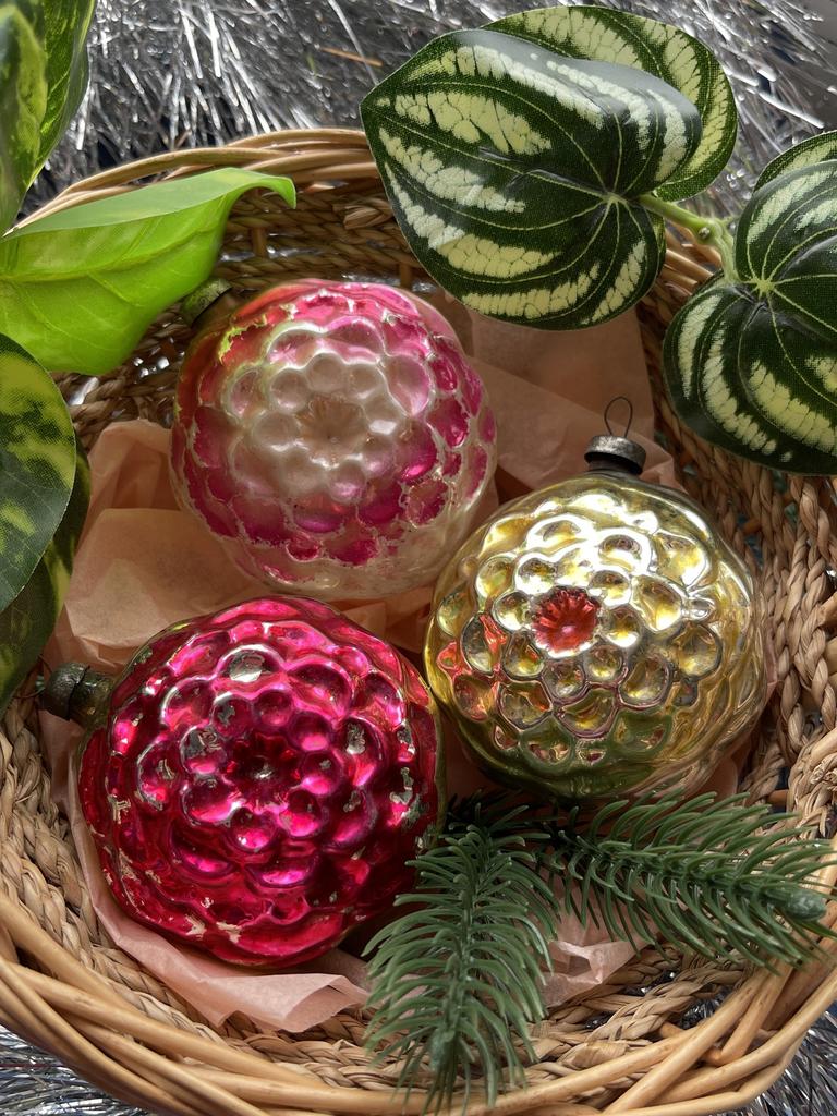 Георгины. Редкие елочные игрушки ссср