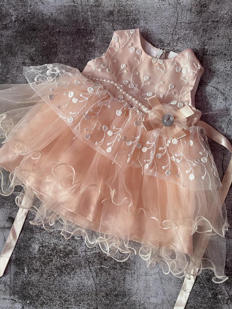 Платье для куклы  пышное