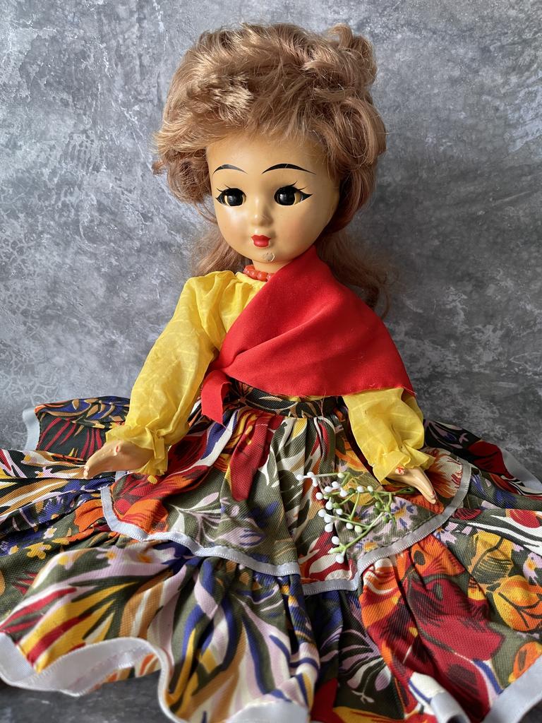 Советская кукла «Цыганка», прессопилочная