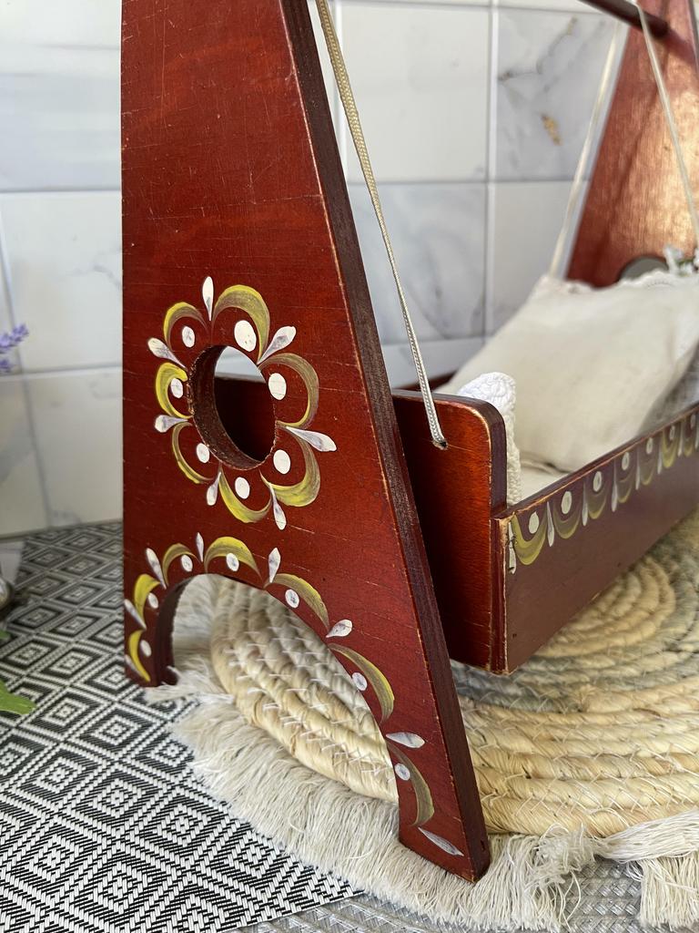 Деревянная люлька/кроватка/колыбель