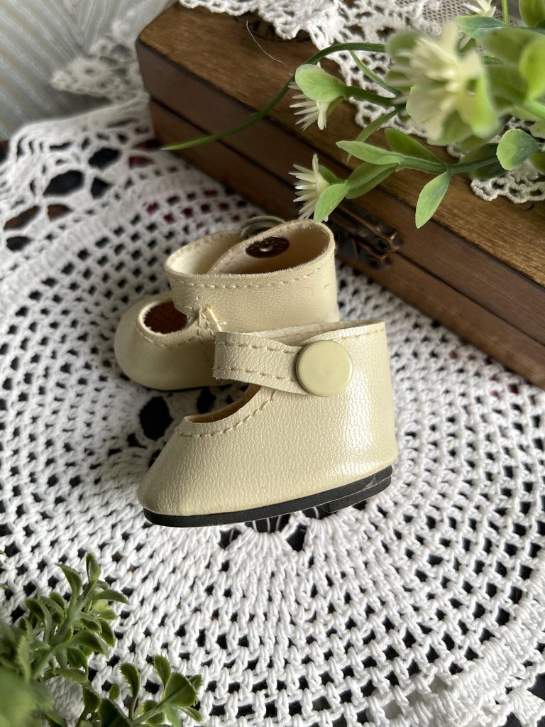 Кукольные ботиночки