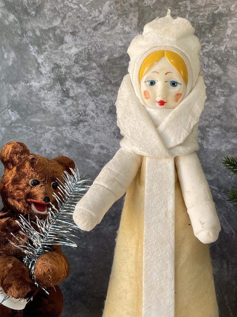 Советская снегурочка на подставке