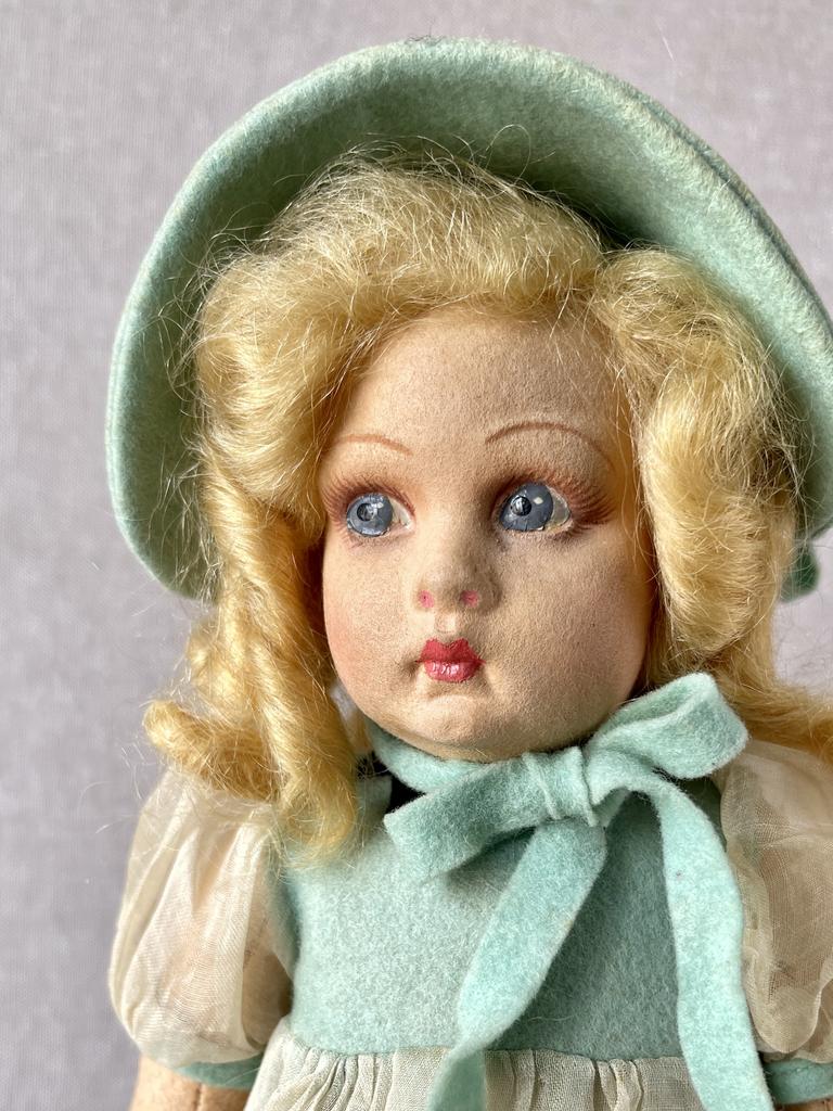 Кукла Lenci, 1930-е — мягкое, отстранённое выражение, 37 см