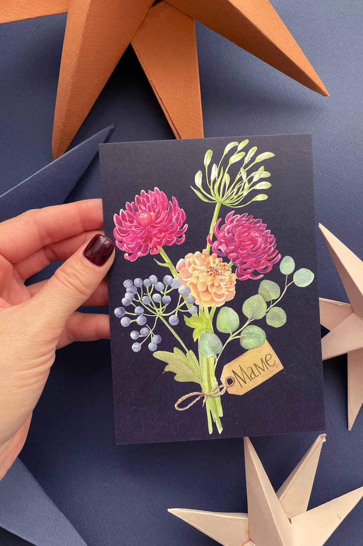 Открытка для мамы с изображением букета, иллюстратор Марина Потанина