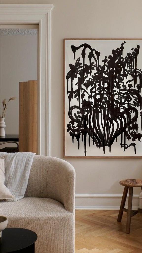 filling a vase | 70×100