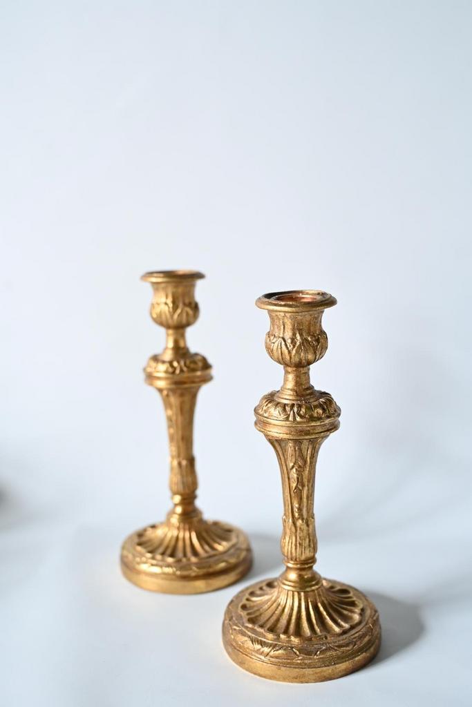 Подсвечник золотой под старину