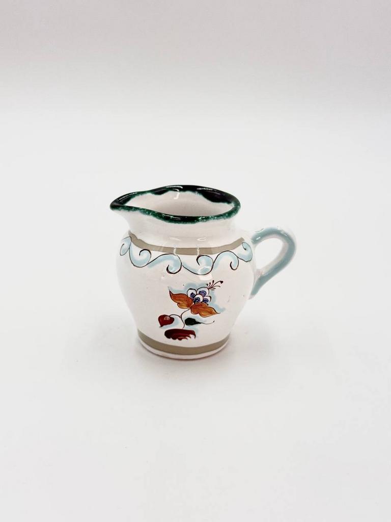 Молочник (майолика) (а)