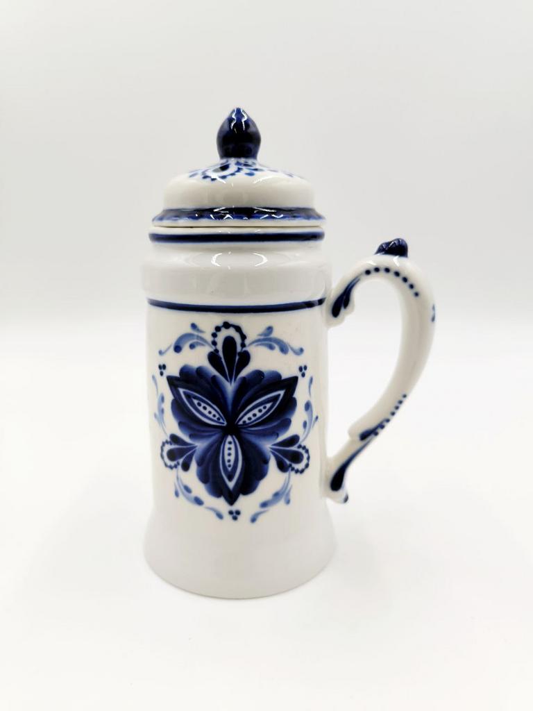 Бокал для пива с крышкой