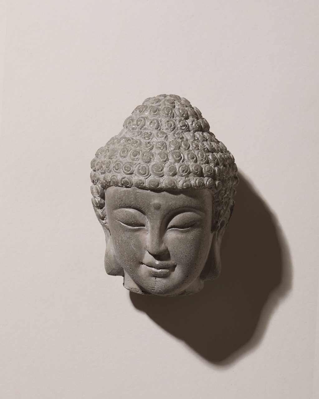 Спящий Будда (статуэтка серая)