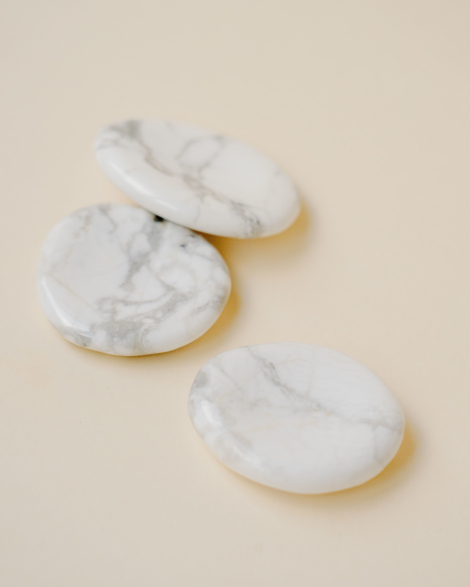 Говлит (finger stone)