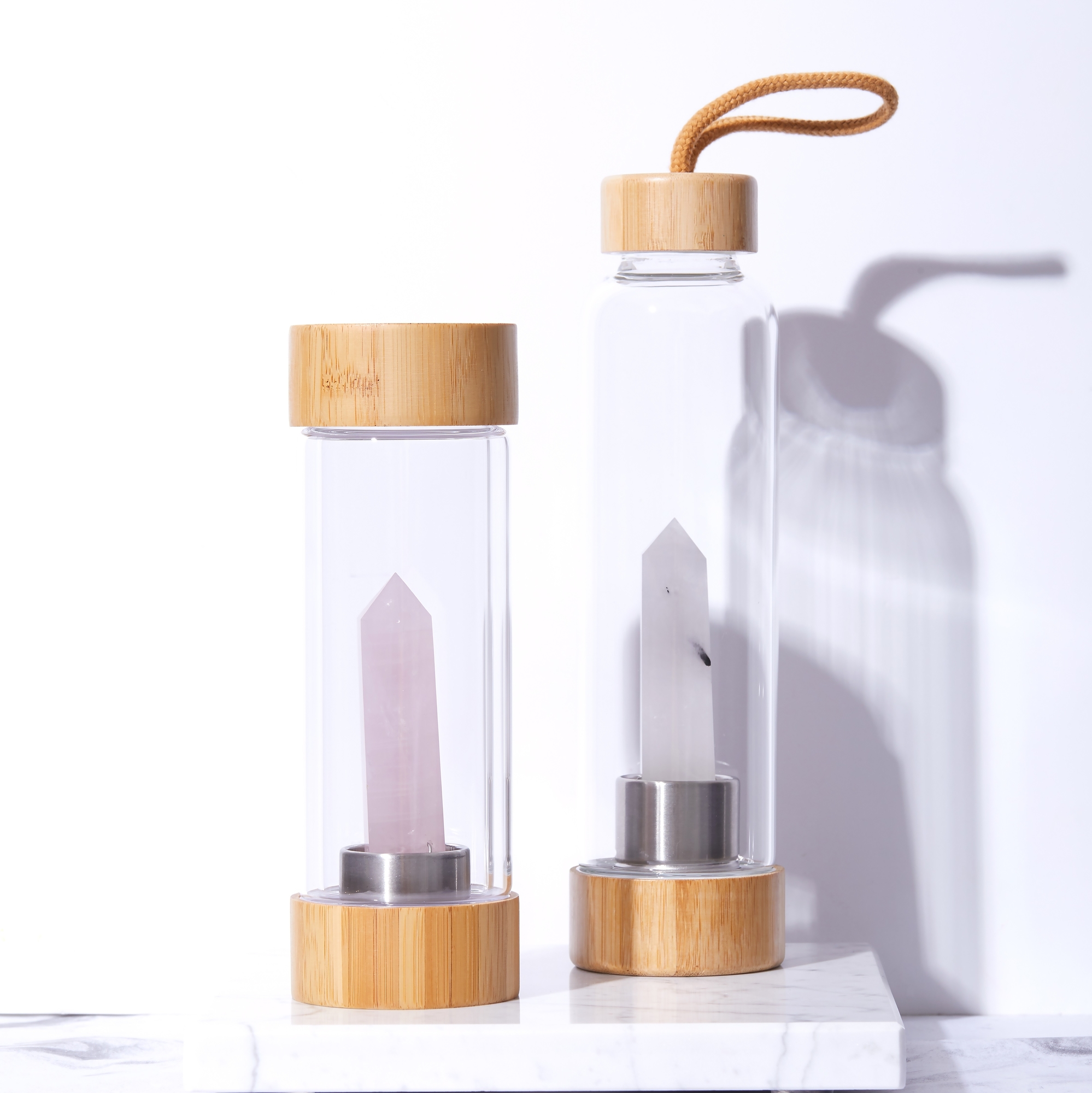 бутылка для питья с розовым кварцем