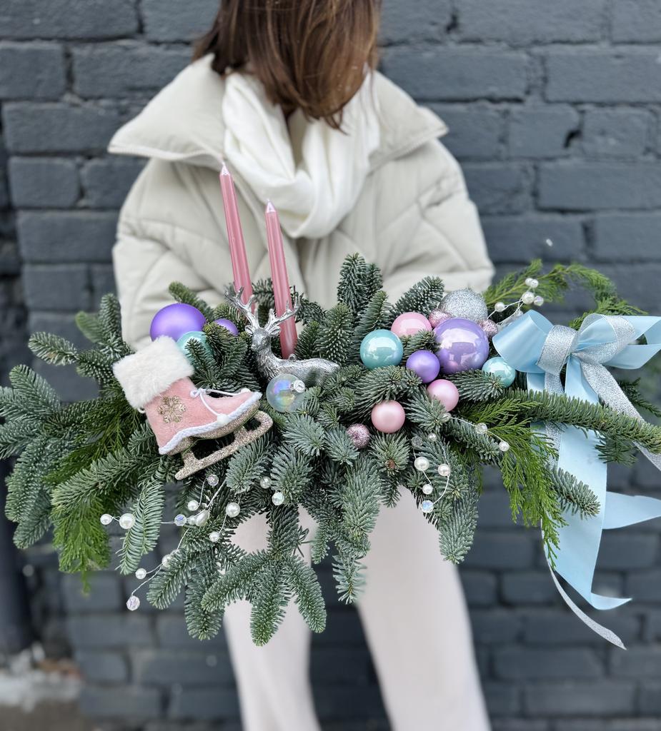 Композиция новогодняя розовая