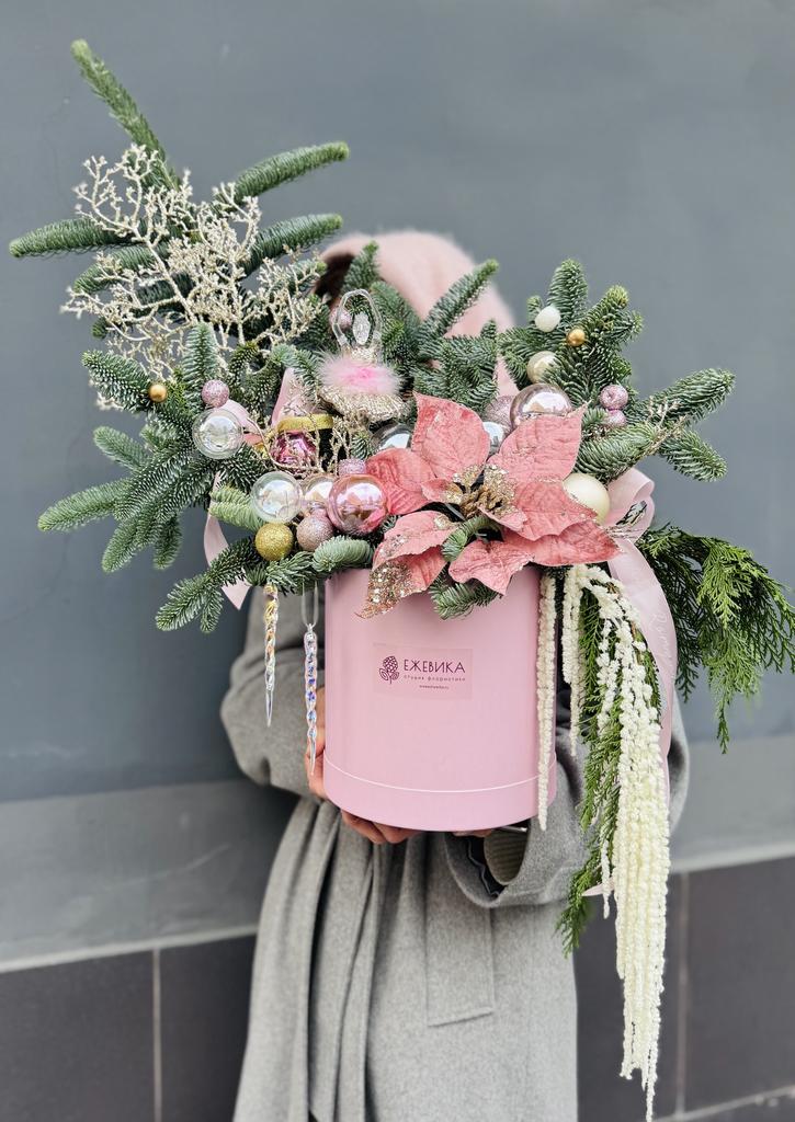 Композиция новогодняя с амарантом