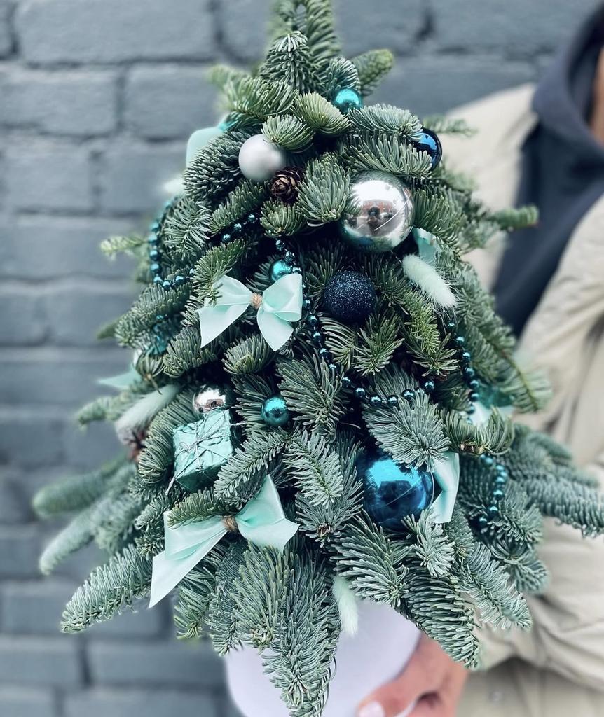 Елочка изумрудная